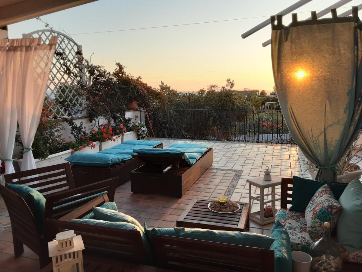 Domus Parva - Villa Con Bio-Piscina, Spa Privata E Appartamenti Panoramici Bacoli Exterior foto