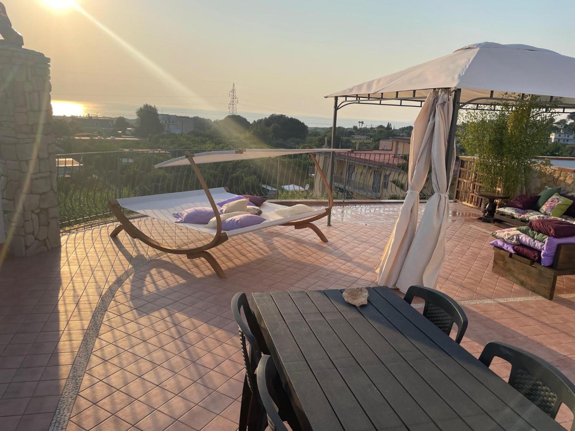 Domus Parva - Villa Con Bio-Piscina, Spa Privata E Appartamenti Panoramici Bacoli Exterior foto