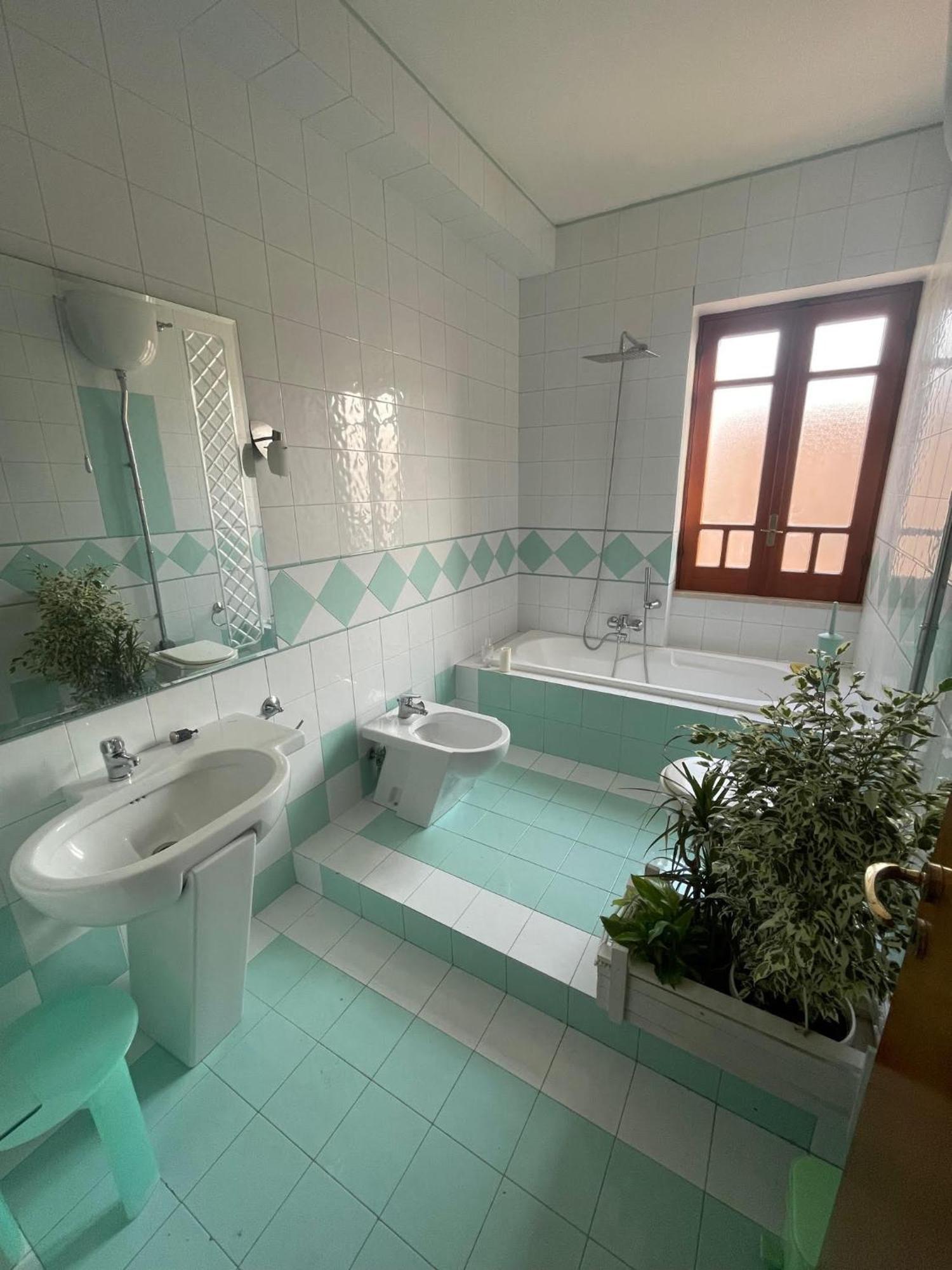 Domus Parva - Villa Con Bio-Piscina, Spa Privata E Appartamenti Panoramici Bacoli Exterior foto